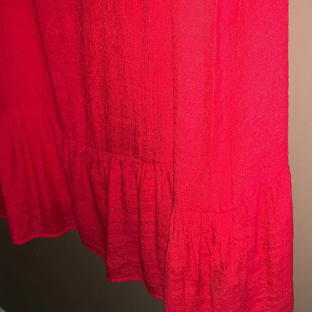 AGB Bold Red Sleeveless Midi Dress - Picture 3 of 6